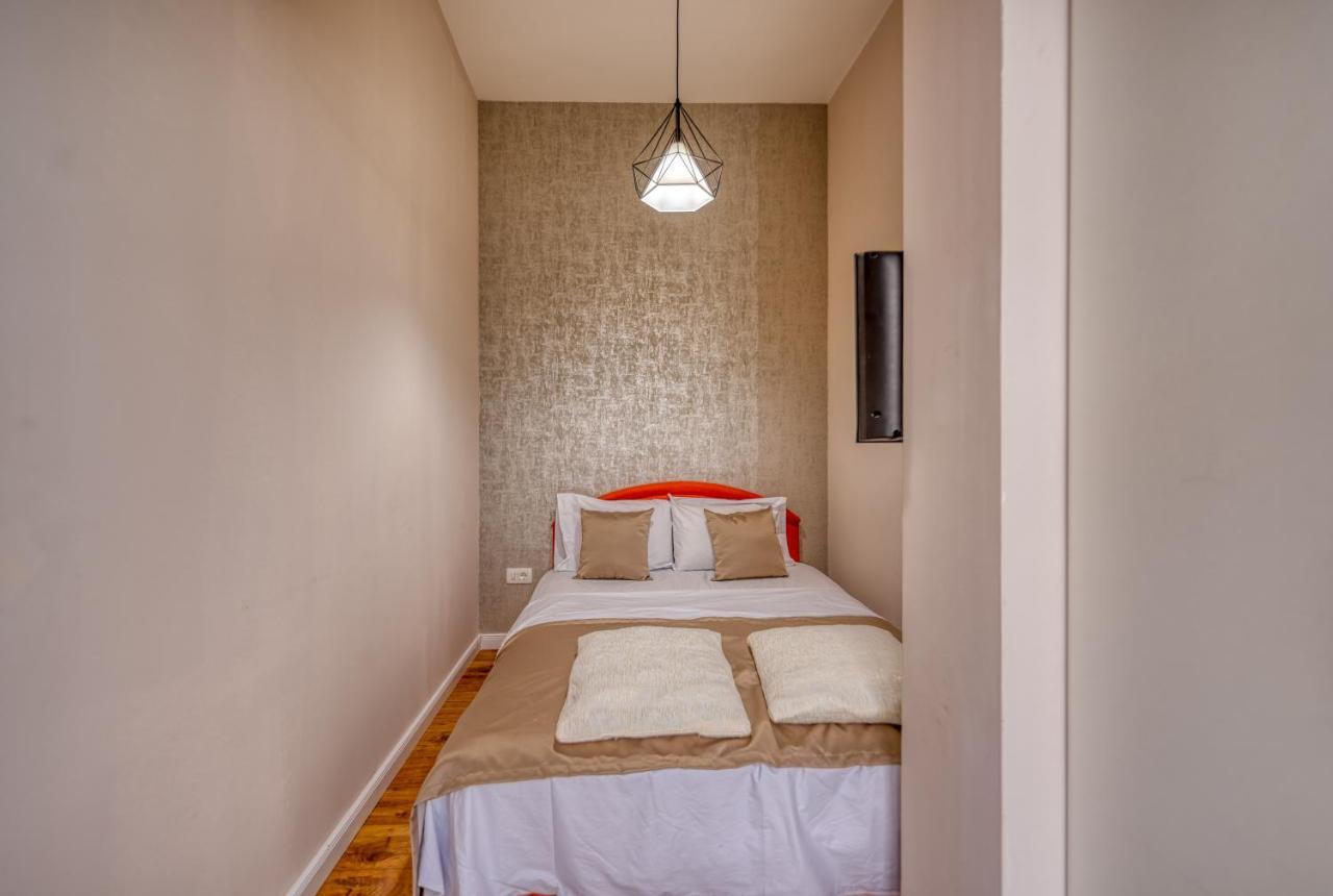 Apartments Vujosevic Tivat Eksteriør billede